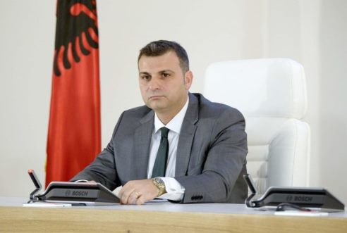 2 mld euro kredi te riskeduluara- Sejko: Shtyjme edhe me shume afatet per kestet